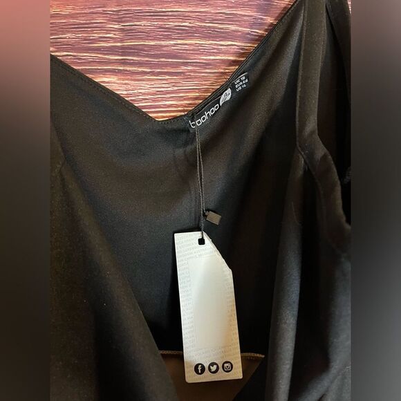 NWT BooHoo Tan and Black Dress. Size 14. - Picture 4 of 6